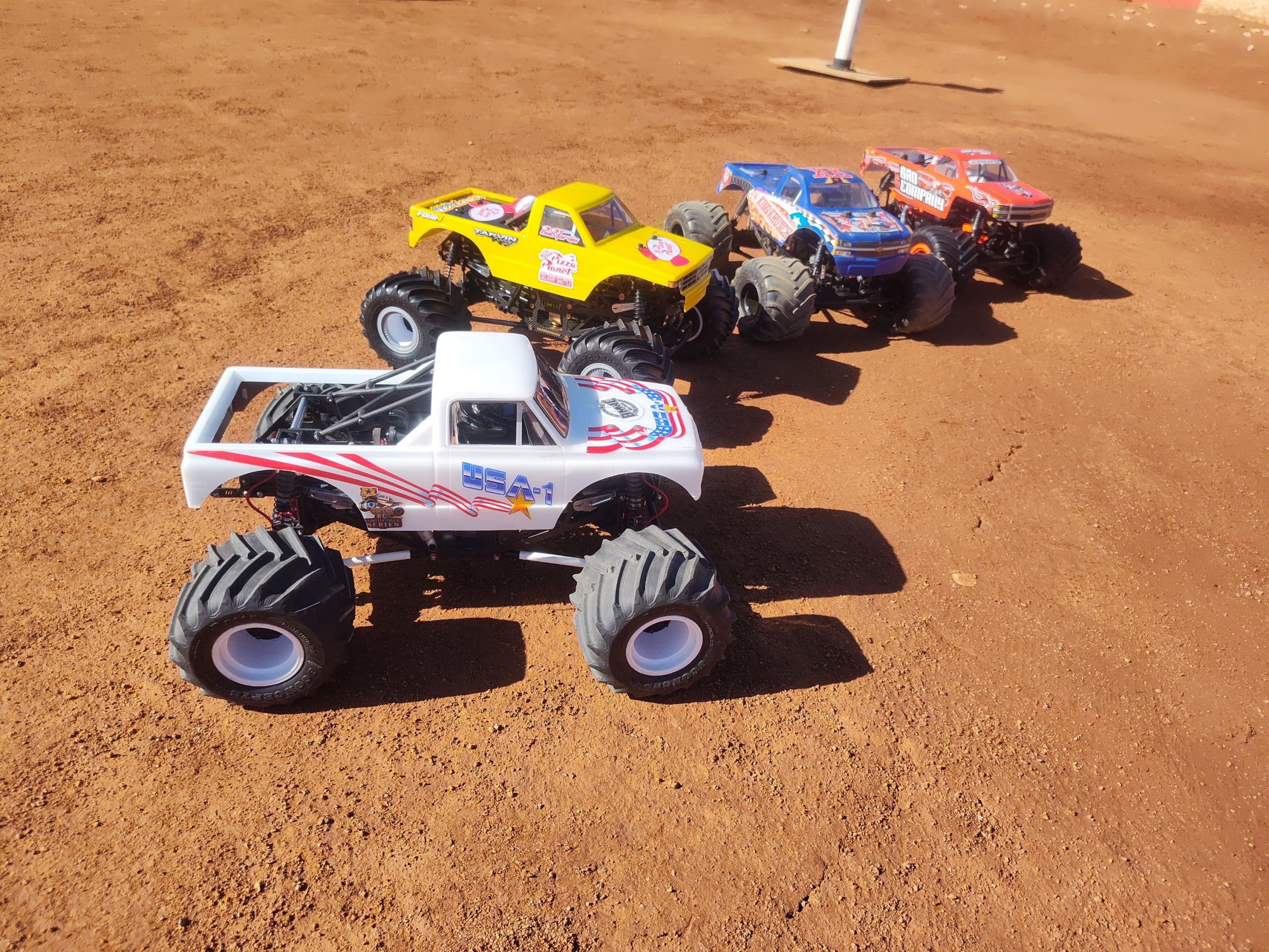 BMRC-CONTEN – The Contender – Solid Axle Monster Truck Chassis